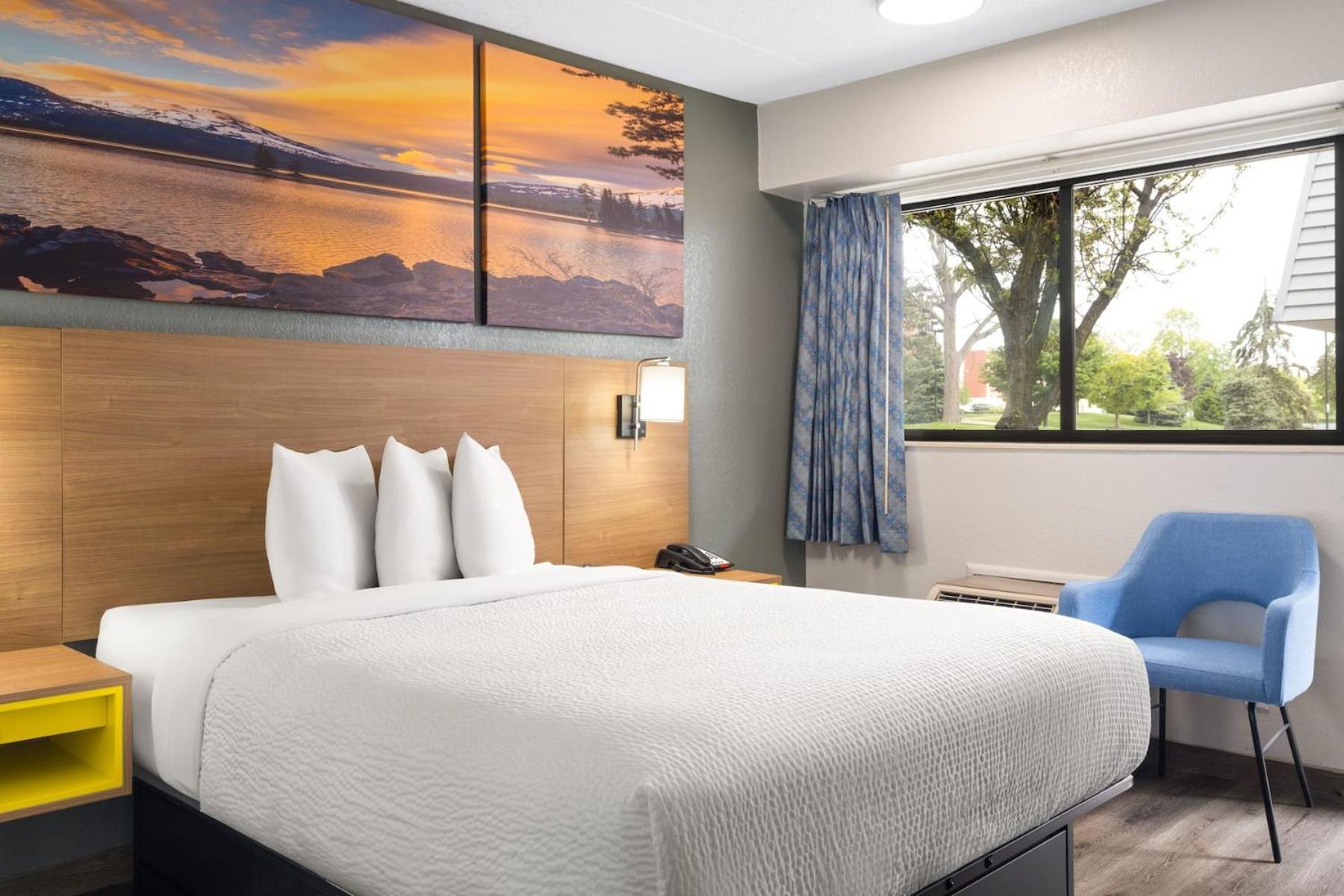 Days Inn By Wyndham Columbus Worthington Eksteriør billede