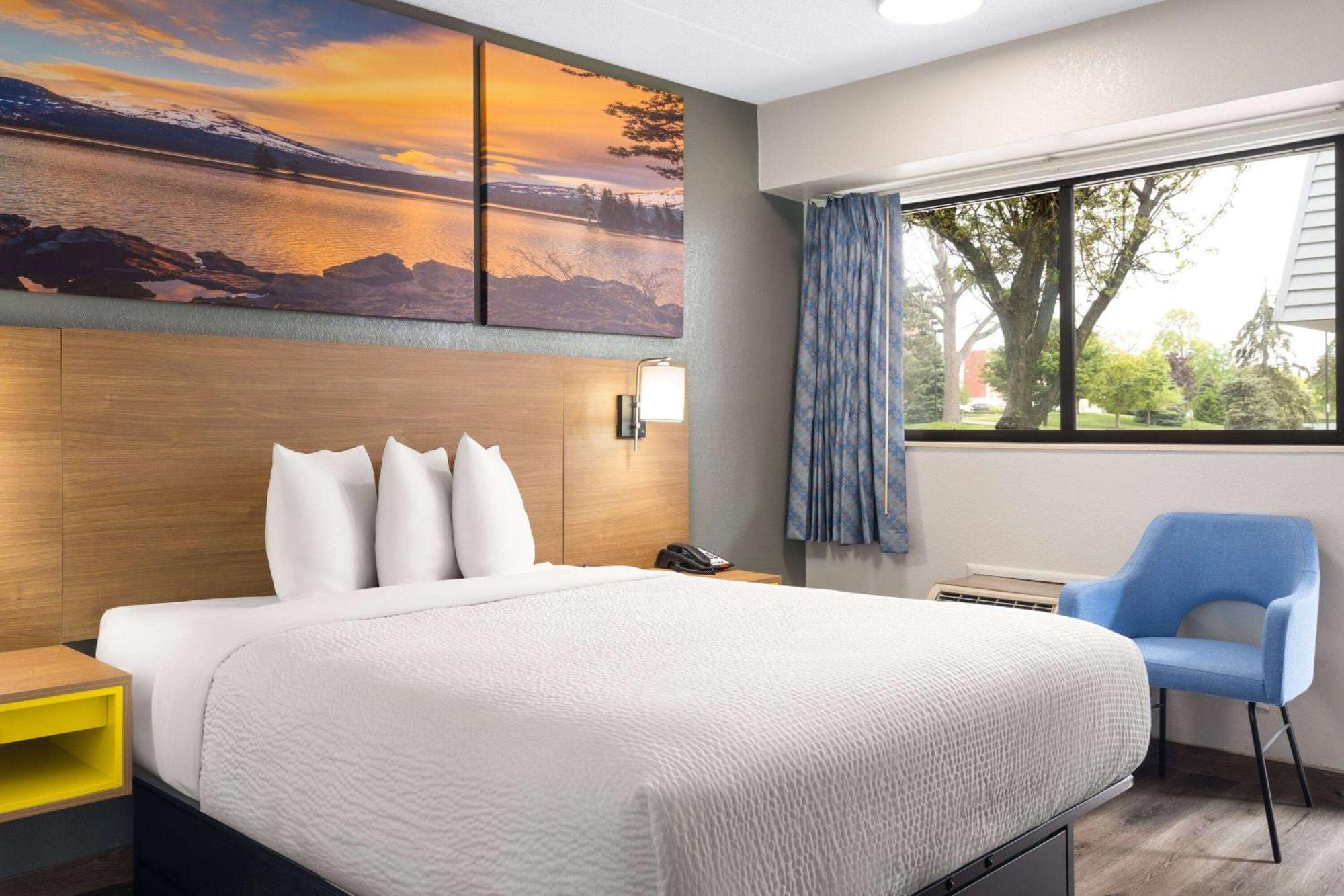 Days Inn By Wyndham Columbus Worthington Eksteriør billede