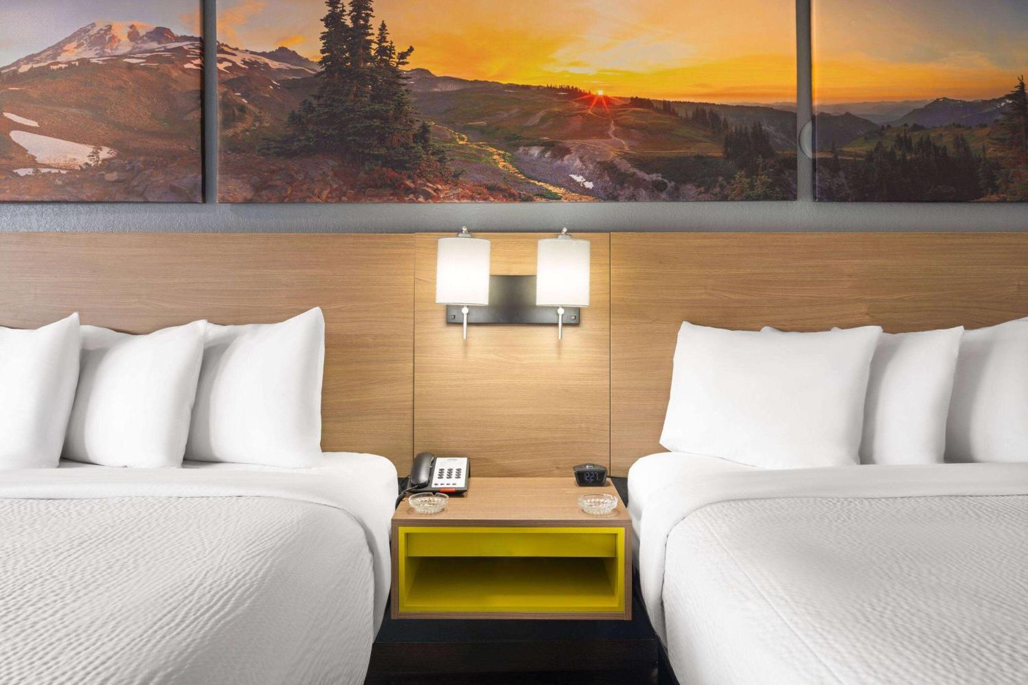 Days Inn By Wyndham Columbus Worthington Eksteriør billede